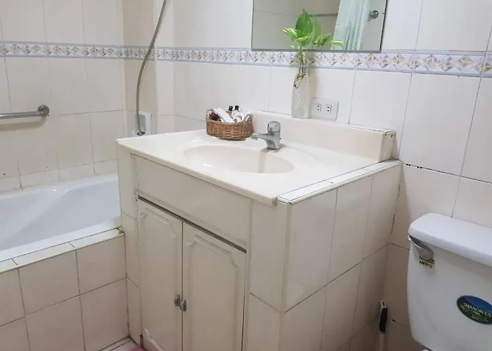 Hostel Project 7 Vacation Rentals Manila