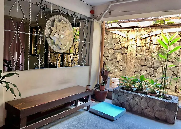 Project 7 Vacation Rentals Hostel Manila