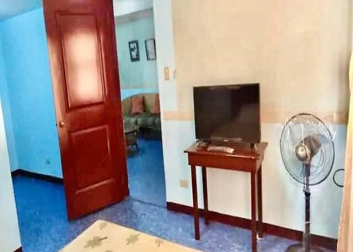 Project 7 Vacation Rentals * Manila